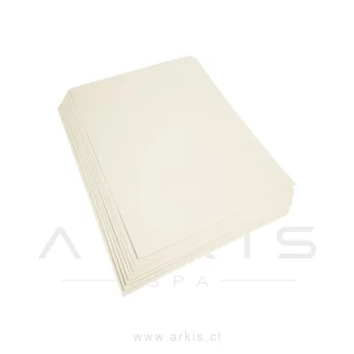 Cartón Forrado Diazol Reverso 77 cm x 1.10 m 305 g 50 Unidades Blanco