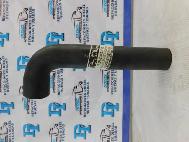 Manguera bomba agua a termostato MB906